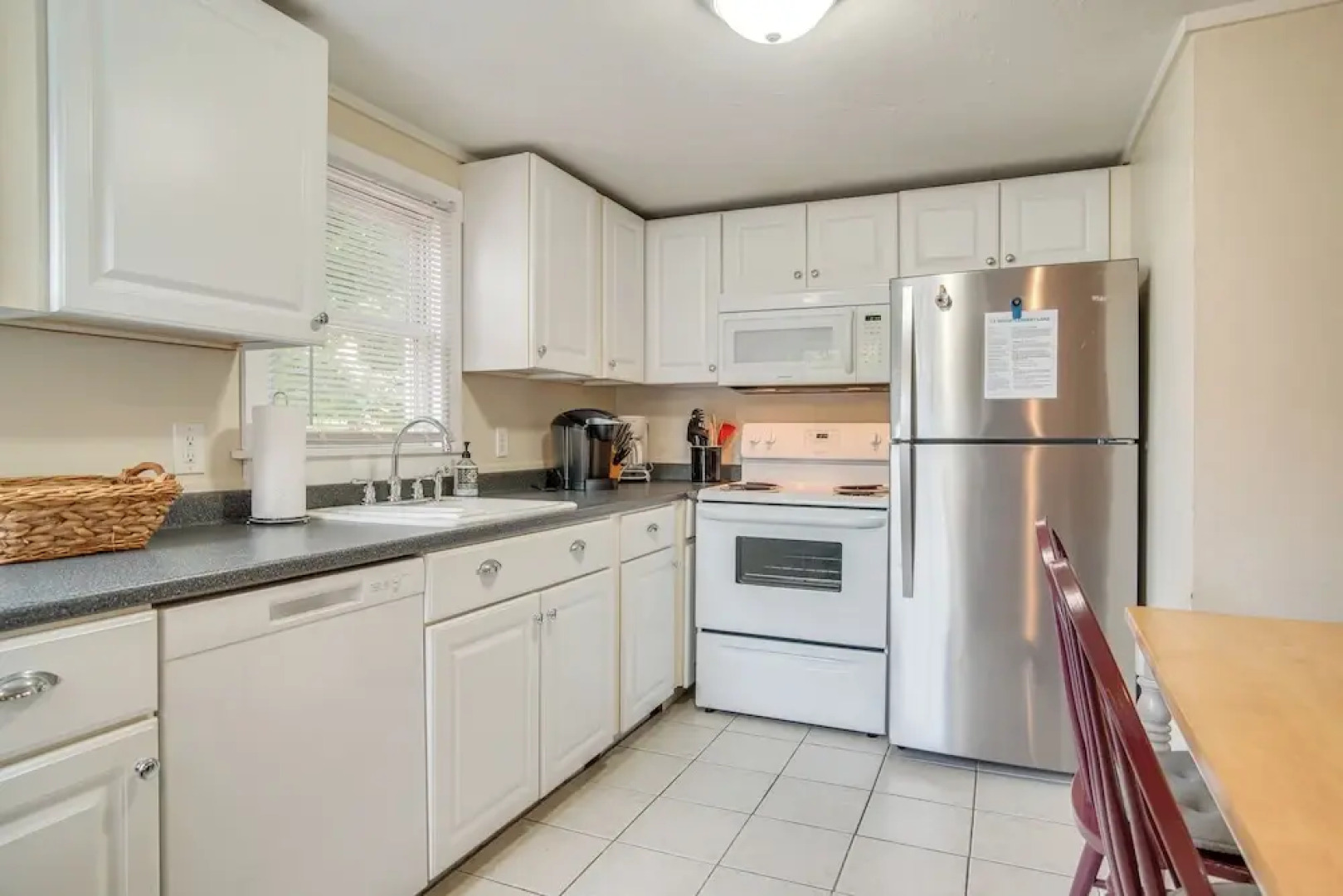 < 1 Mi to Beaches: Classic Cape Cod Cottage