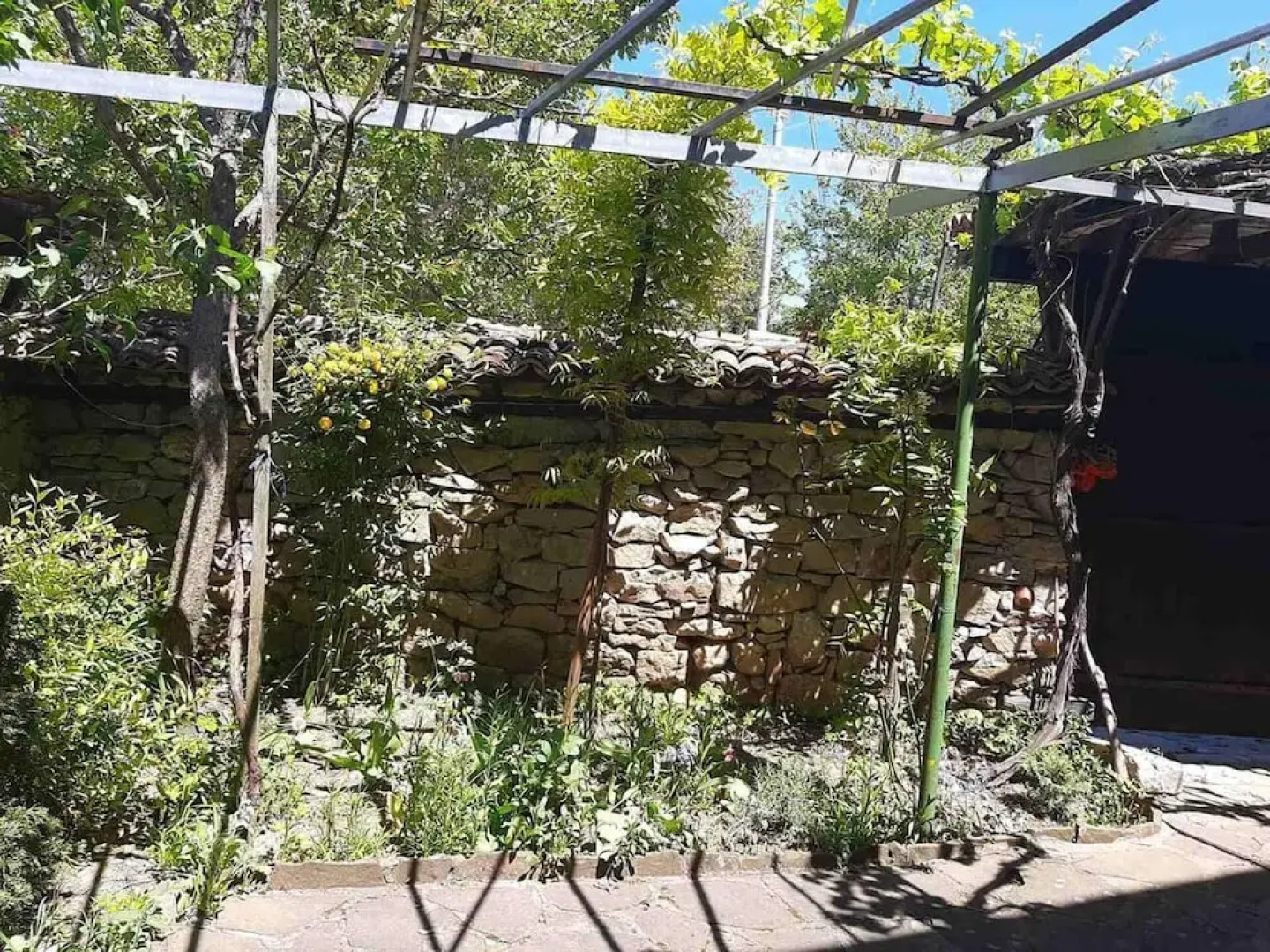 Lovely 5-bed Authentic House in the Arbanasi