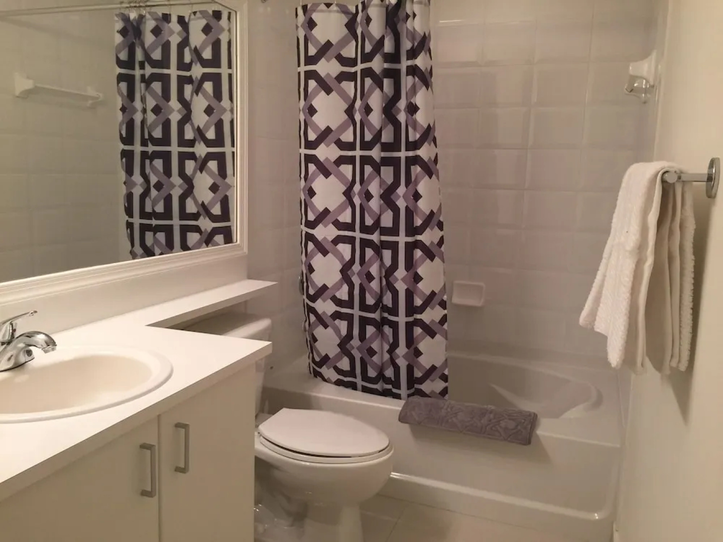 Luxury Suite in Coral Gables by LYX Miami Suites