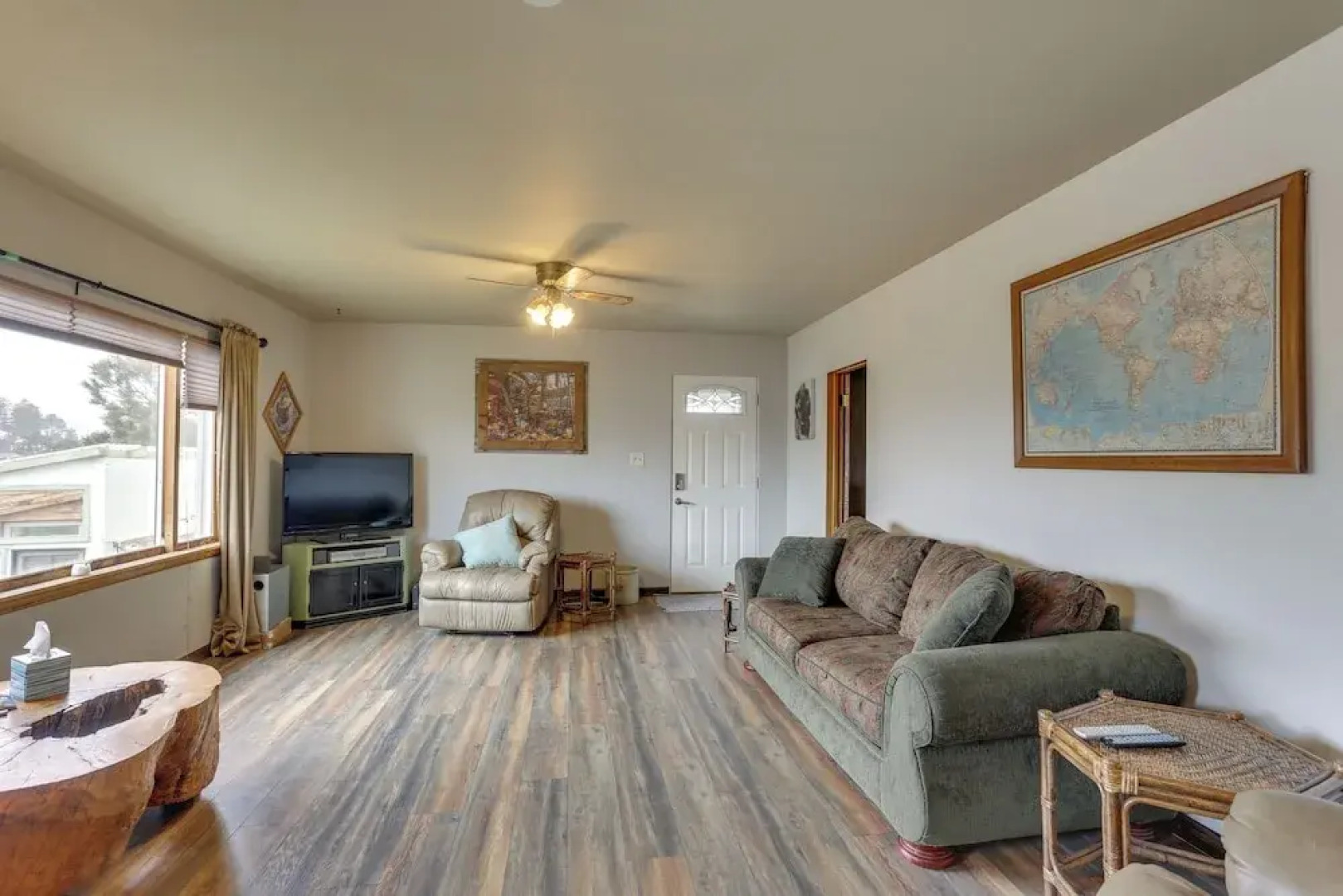 Classic Mountain Home, Half Mi to Main Street