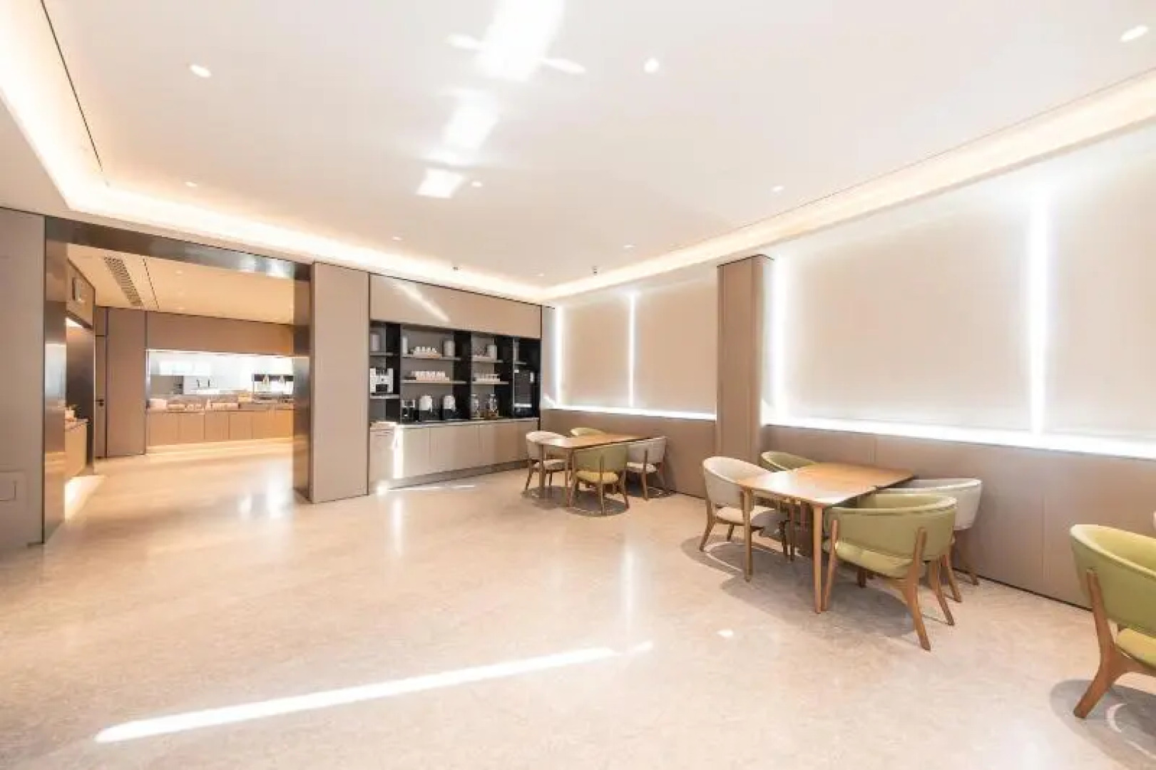 Ji Hotel Linfen Quwo East City Plaza