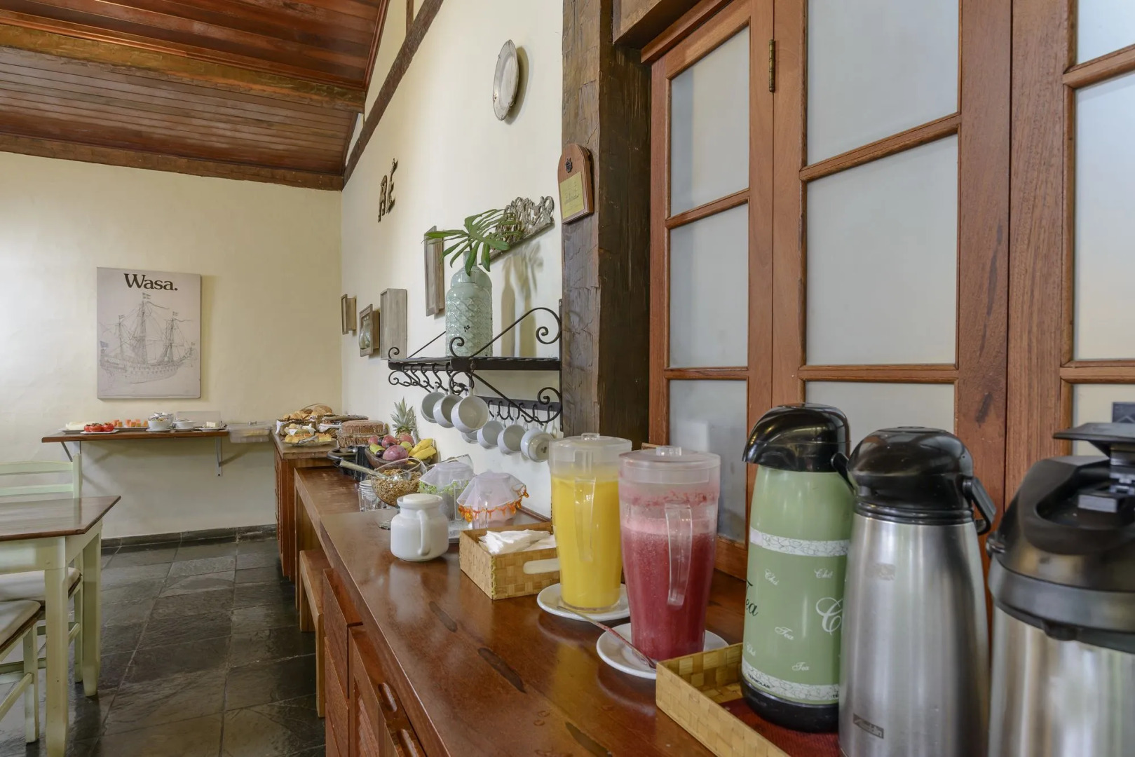 VELINN Caravela Pousada Ilhabela