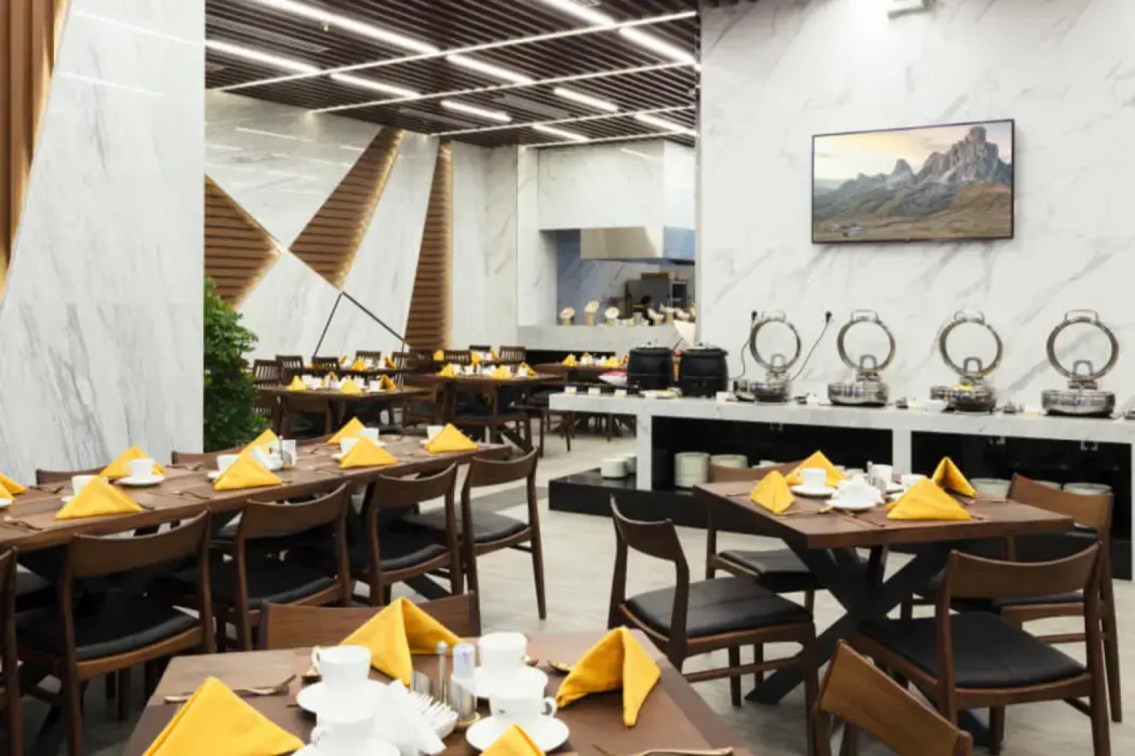 Emerald Bay Hotel & Spa Nha Trang