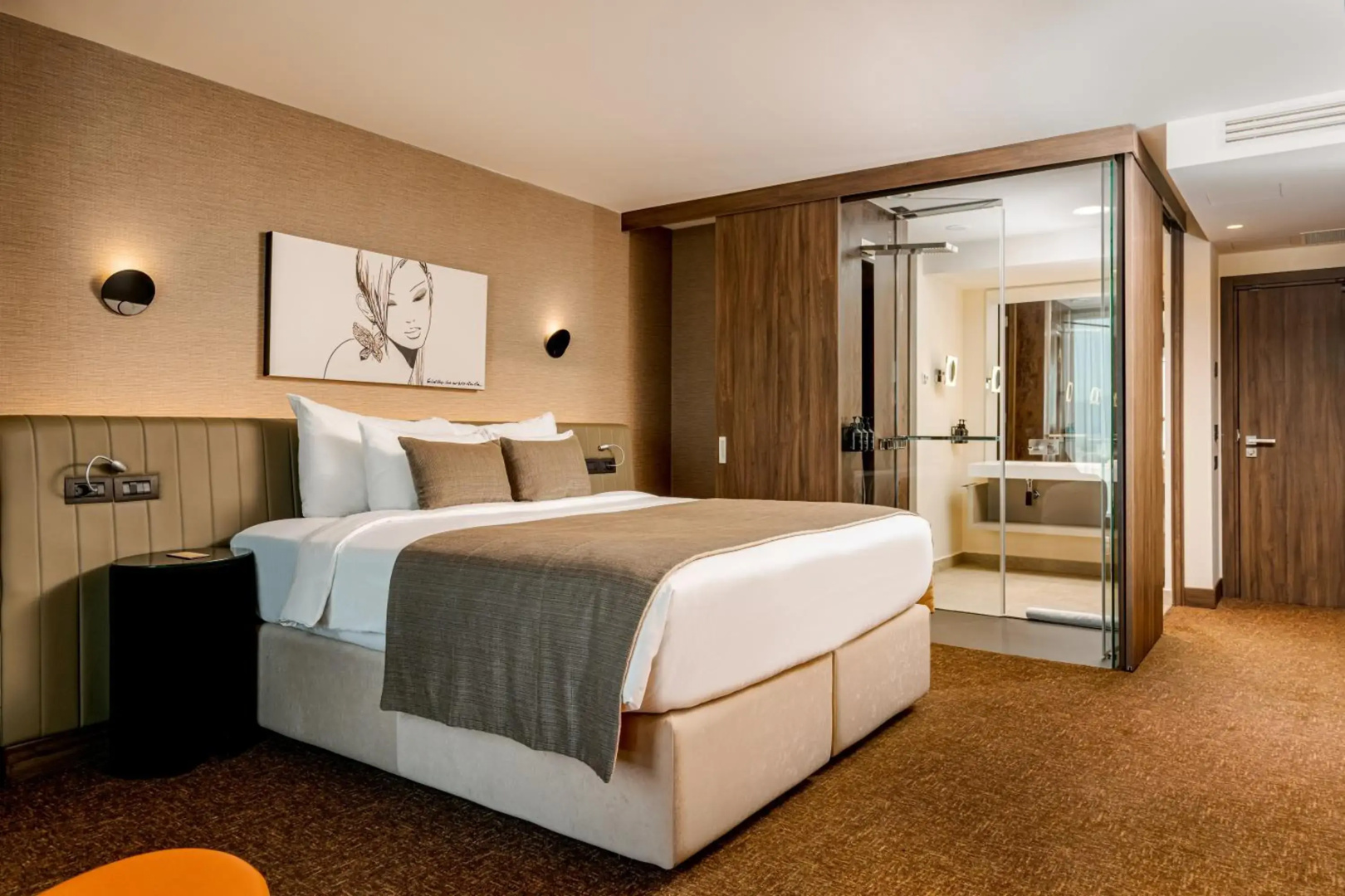 Kronwell Brasov Hotel