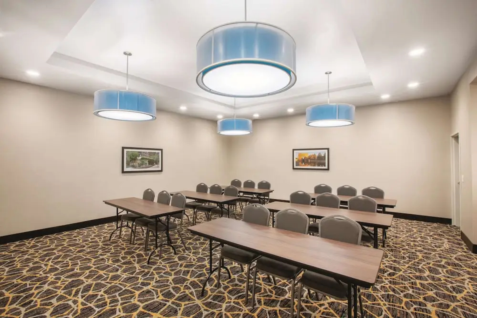La Quinta Inn & Suites Tulsa Broken Arrow
