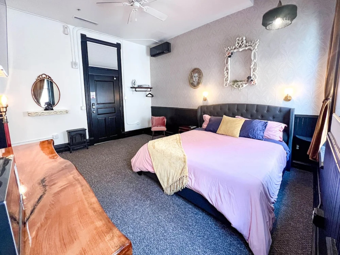 The Oliver Inn