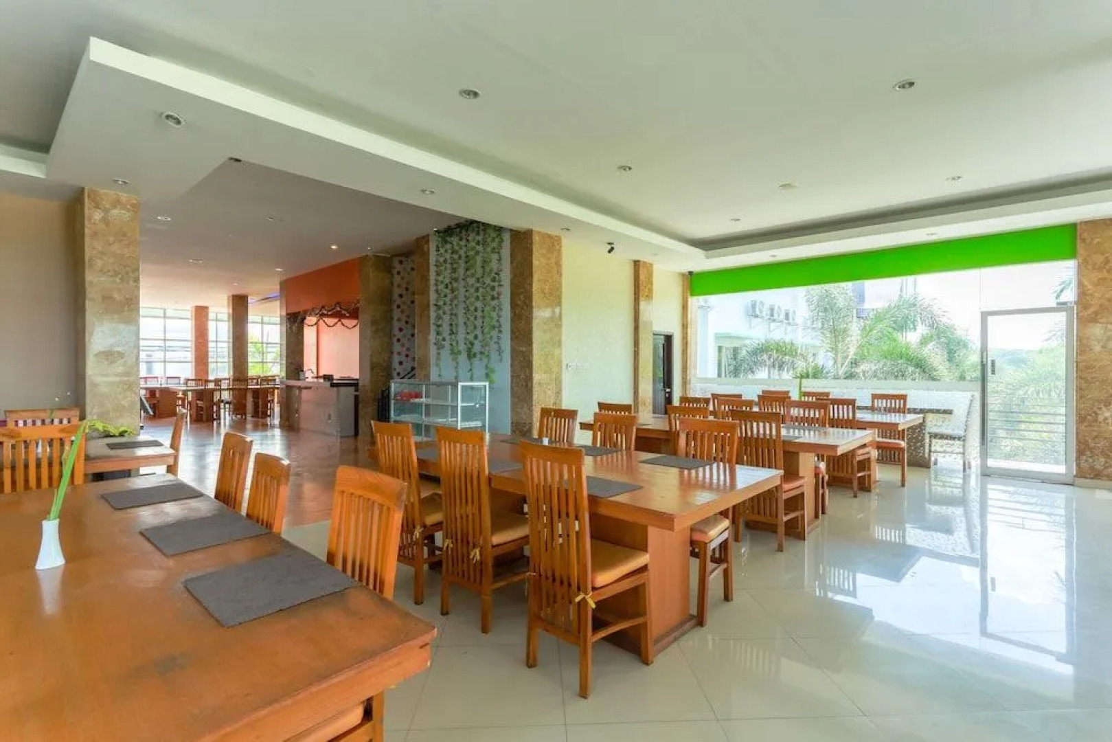 Grand Inn Hotel Mataram