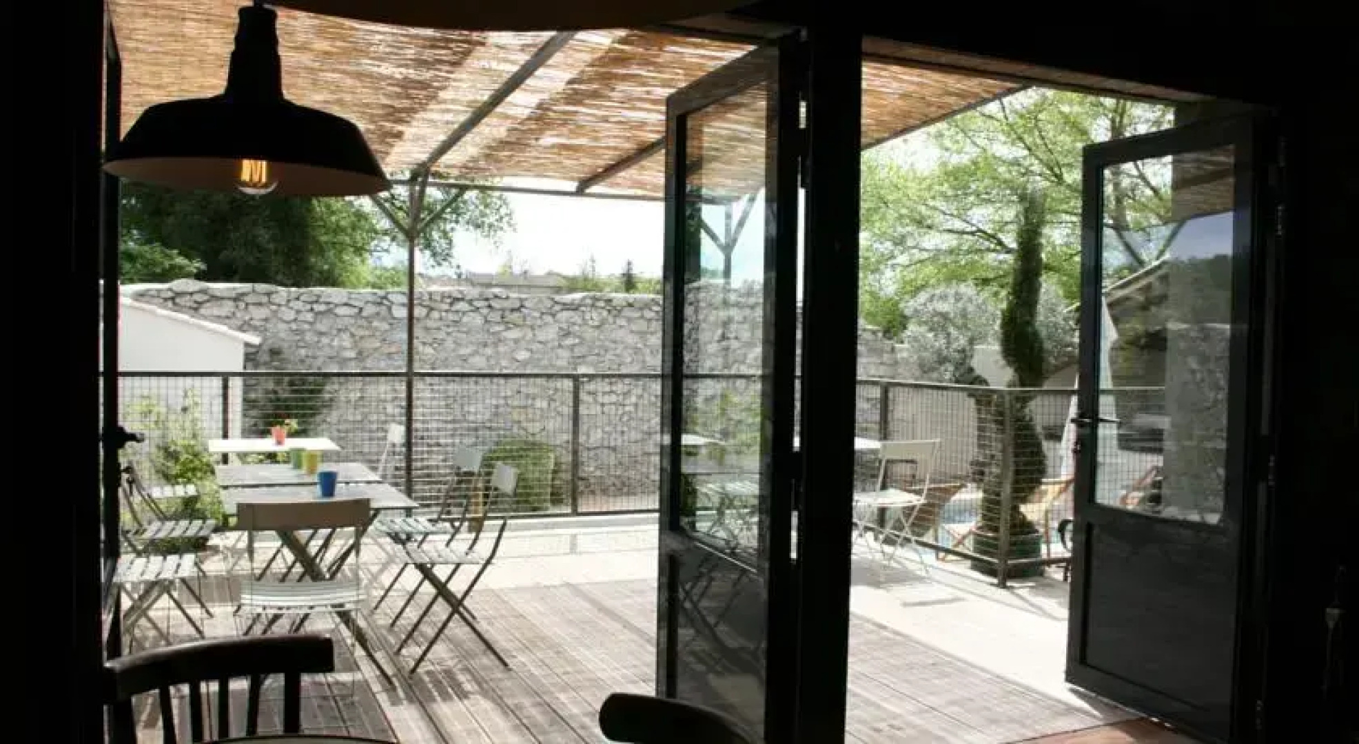 Bistrot Vintage "Chez Mamie Léone"