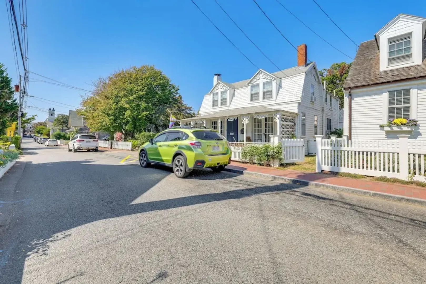 Steps to Beach: Stylish & Lofted Provincetown Gem