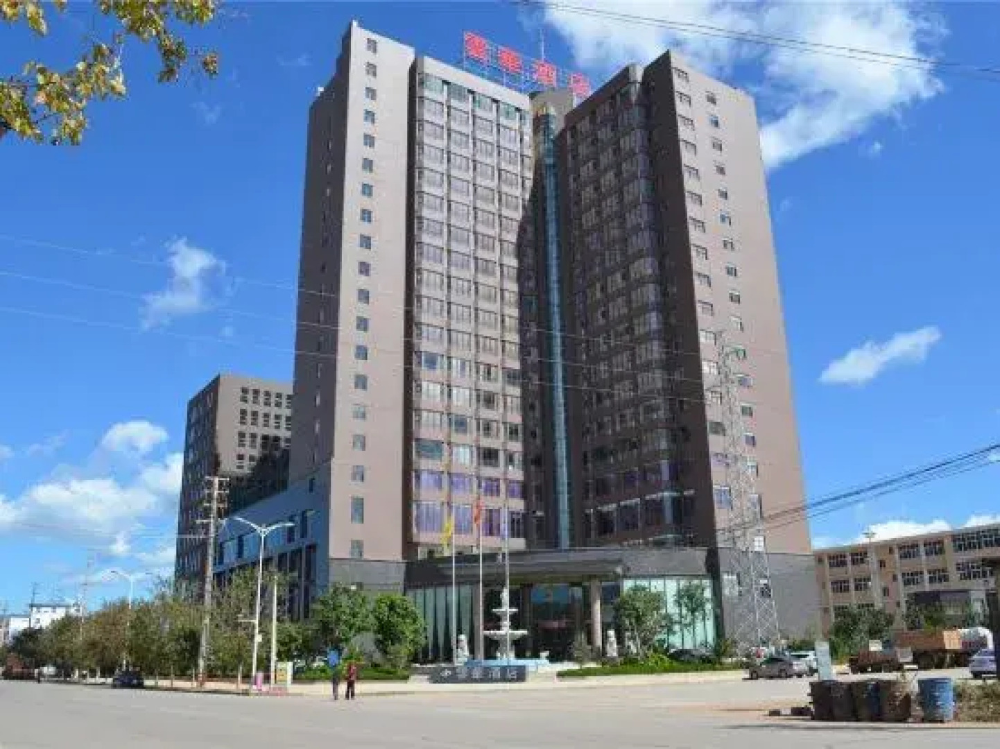 Yun Hua Hotel
