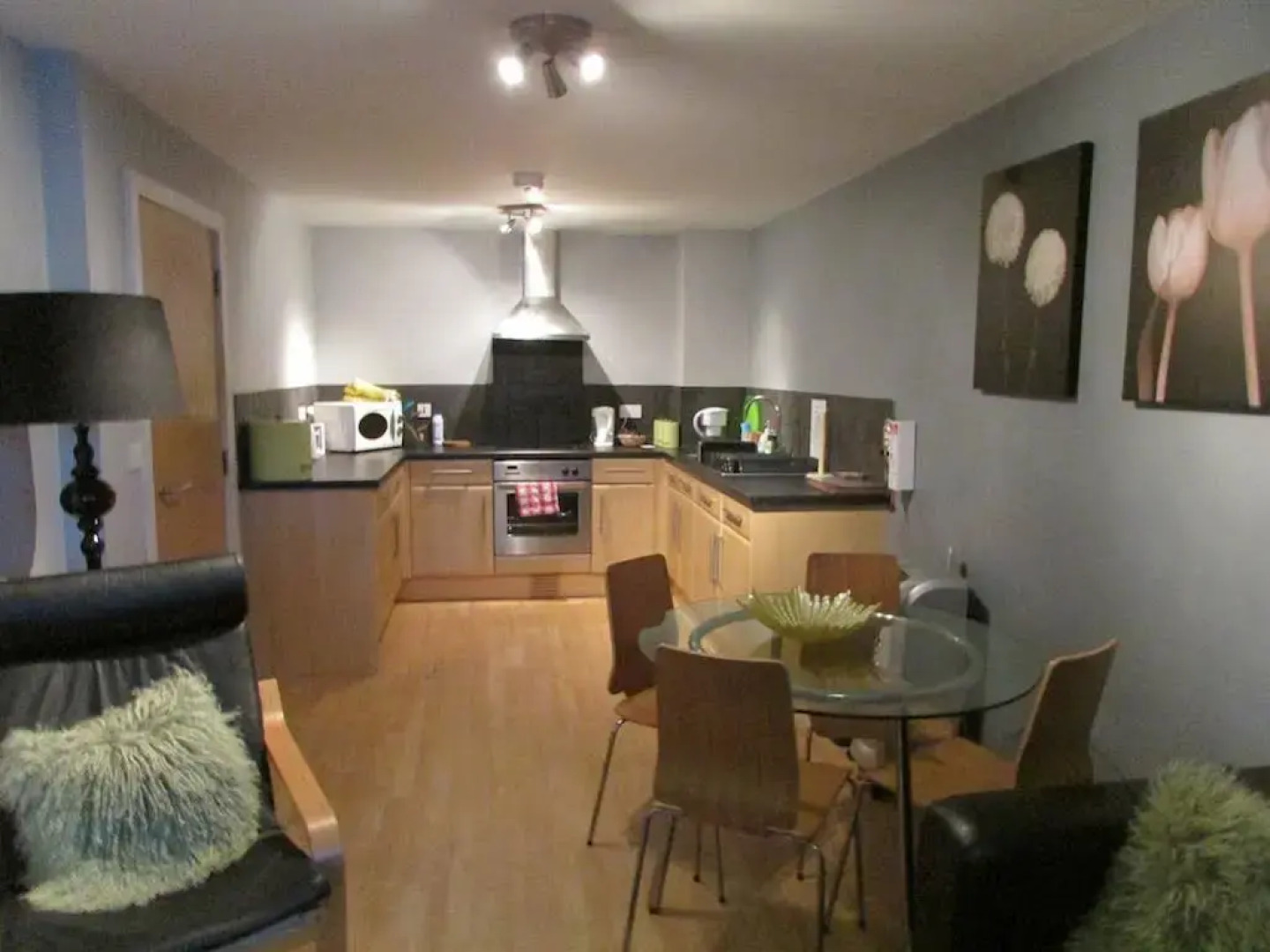 Cheltenham Plaza - Bliss Apartments