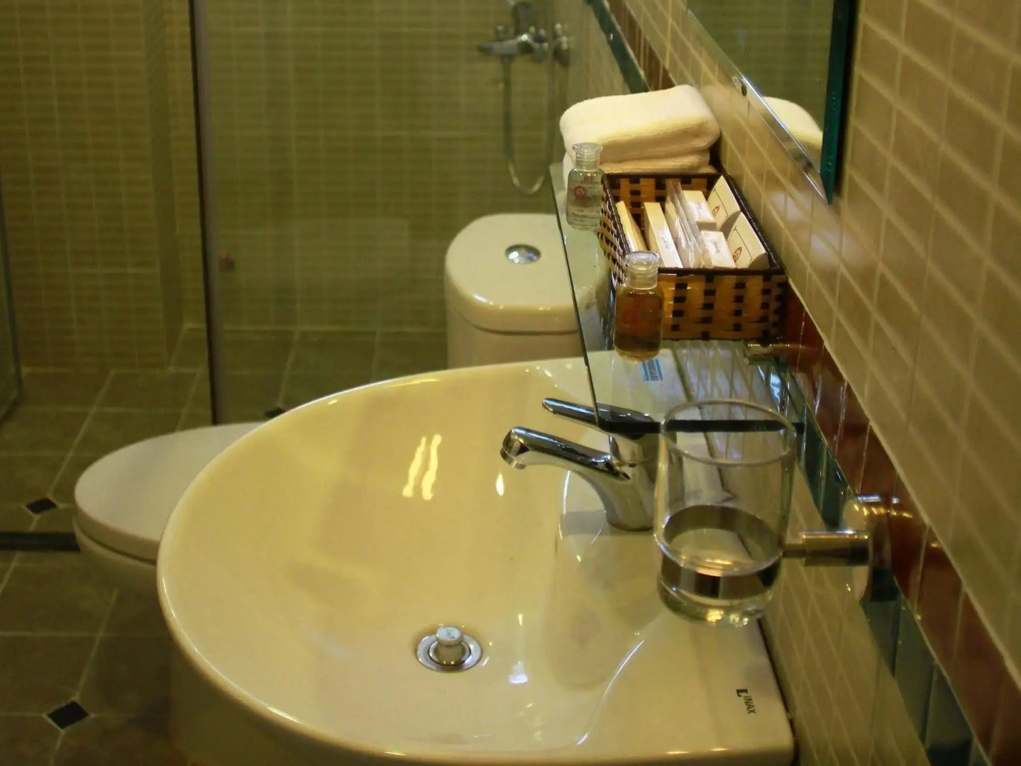 Little Saigon Boutique Hotel