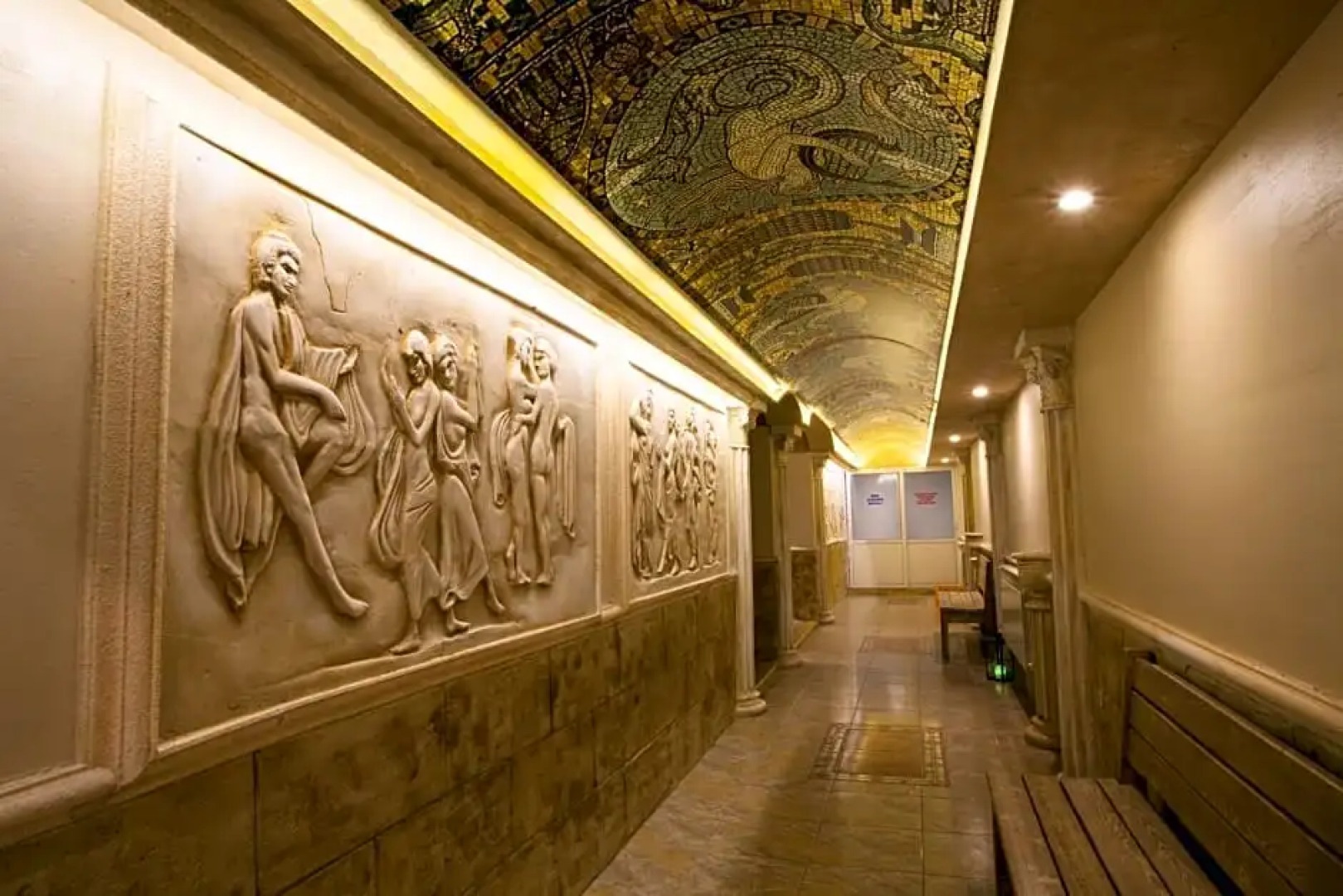 Balneo & SPA Hotel Aura