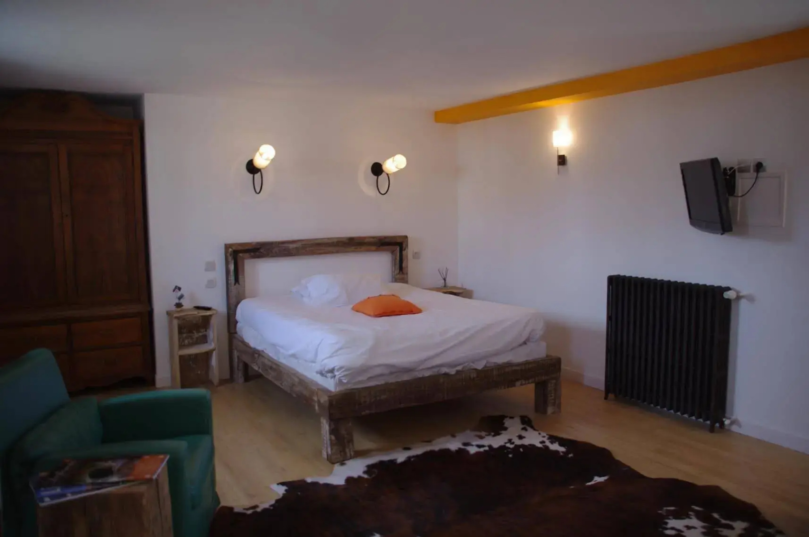 Logis Hôtels Domaine du Châtelard