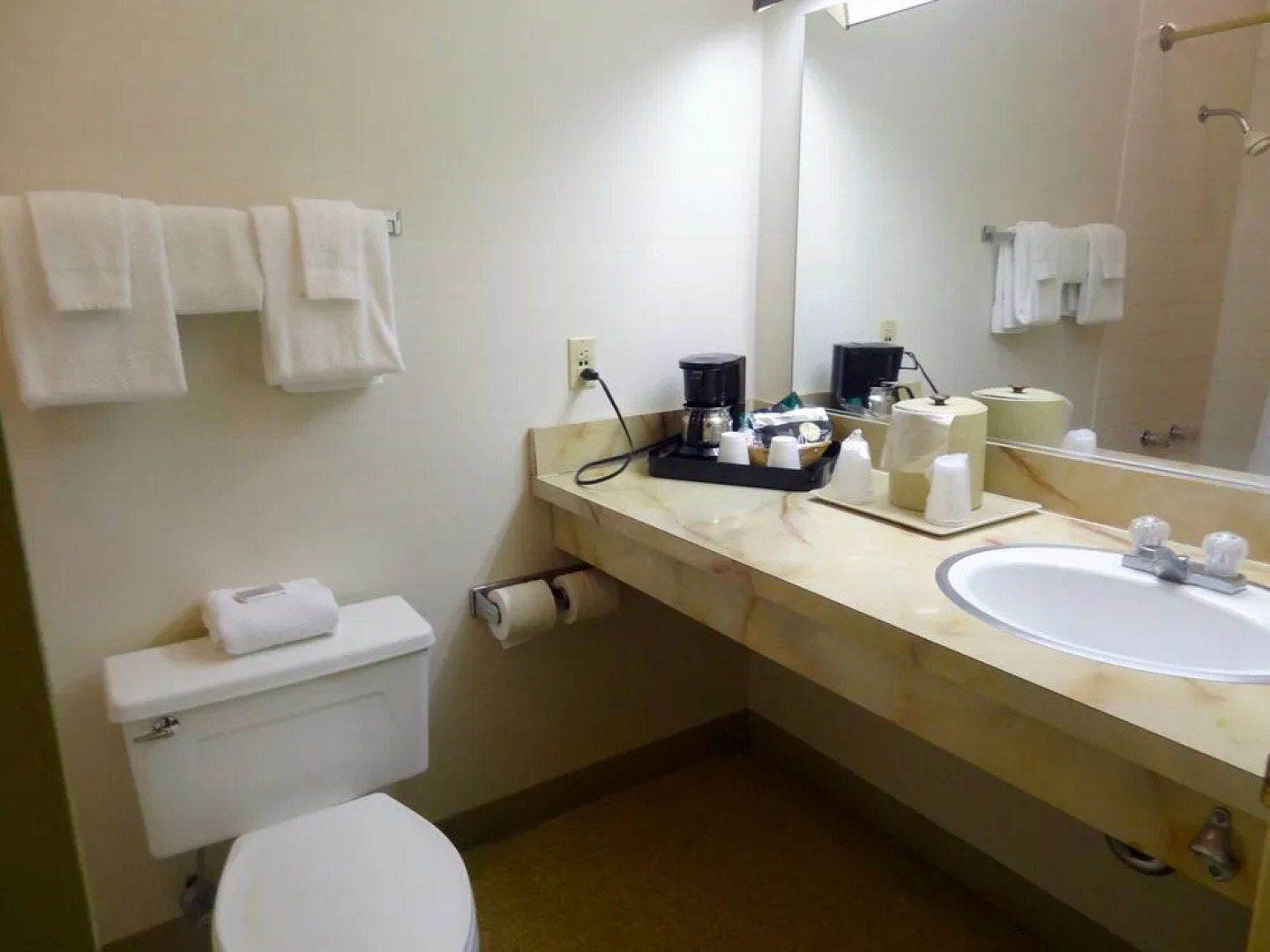 Colony House Motor Lodge