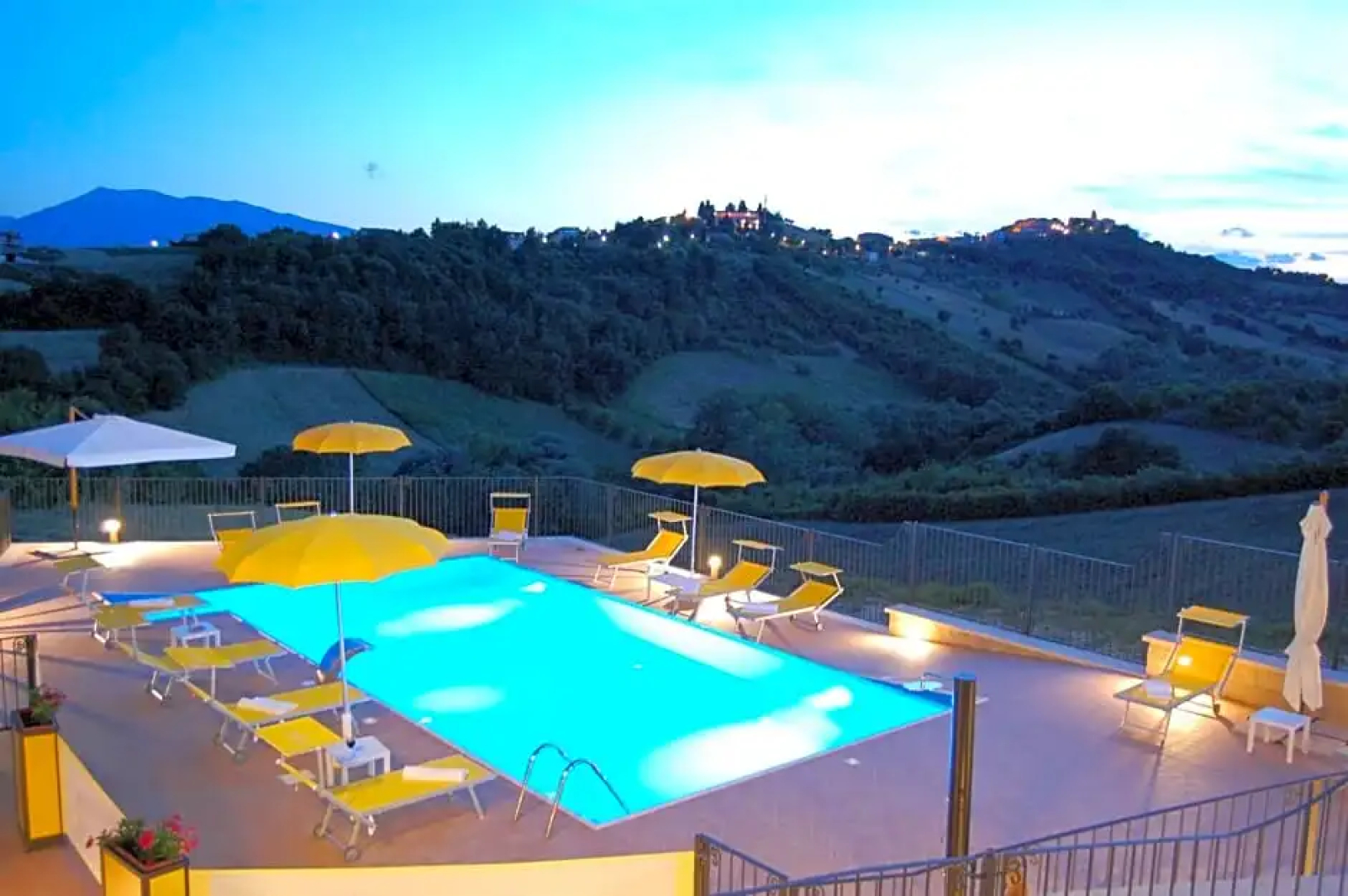 La Tana Dei Leoni B&B