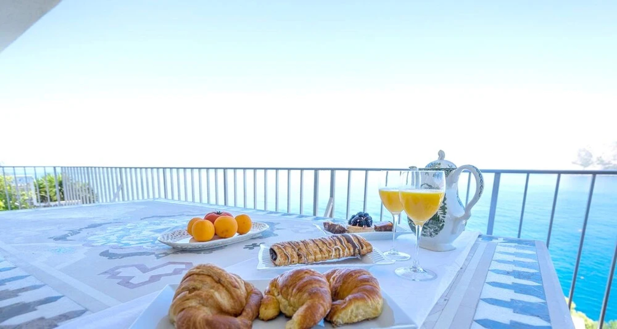 Villa With 4 Bedrooms in La Herradura, With Wonderful sea View, Private Pool, Furnished Terrace Near the Beach