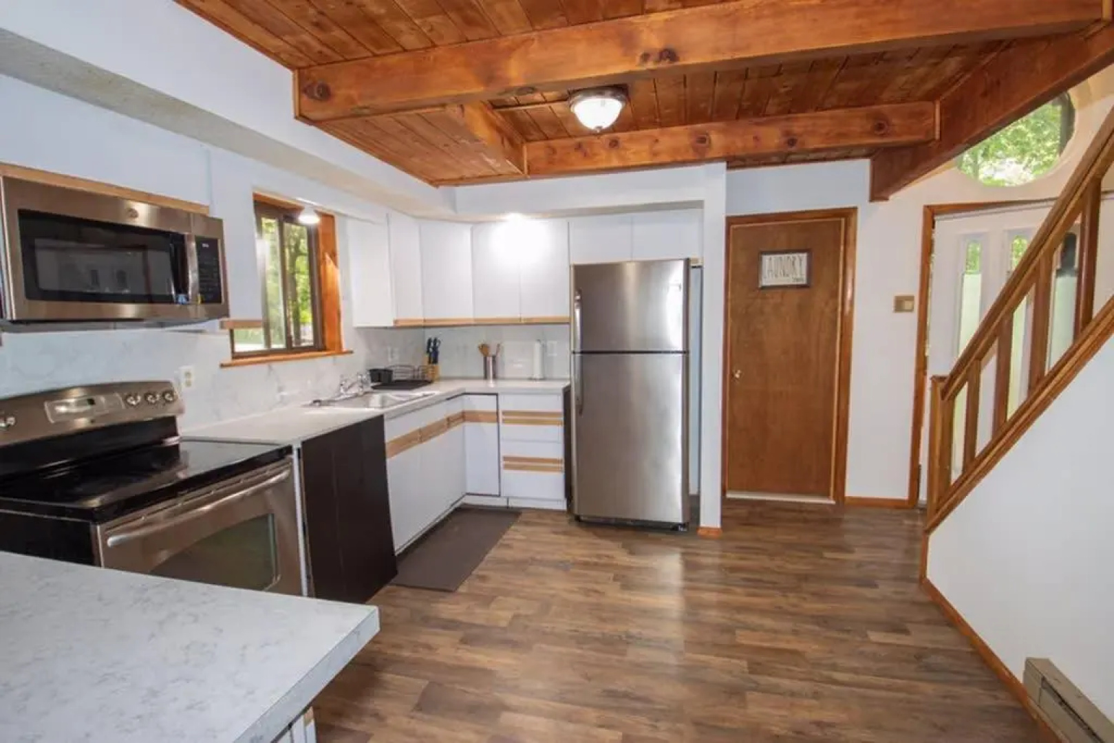Entire 3 Bedroom Adventure Chalet, Near the best of the Poconos