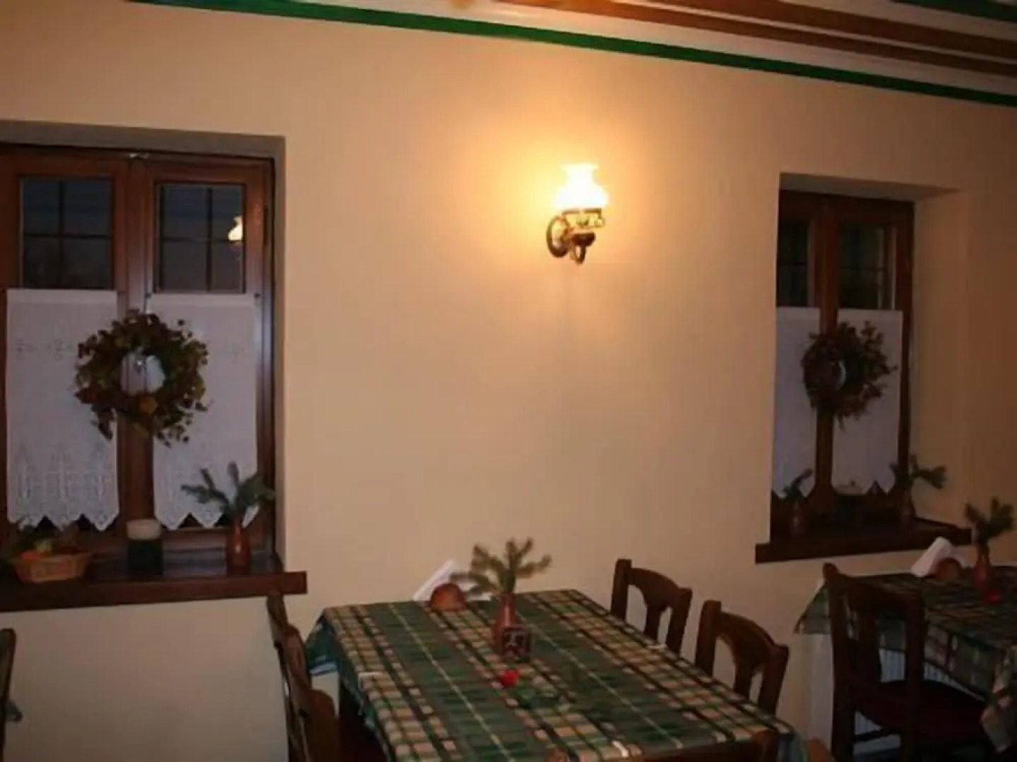 Nikolas Guesthouse