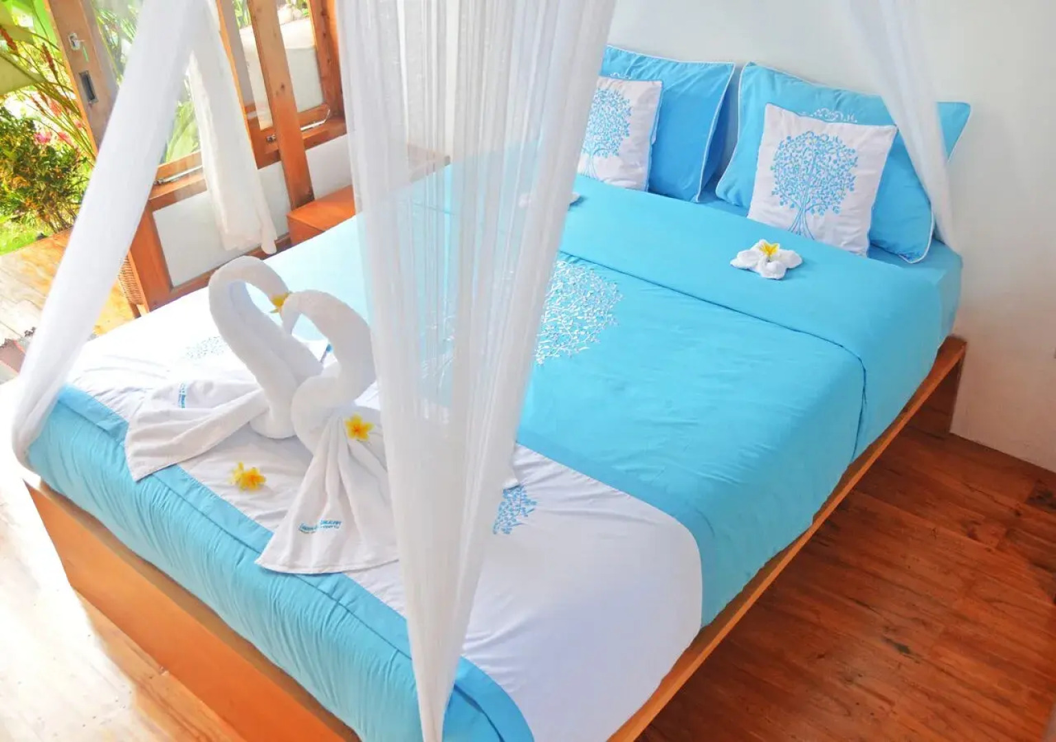 Lagoona Beach Bungalows