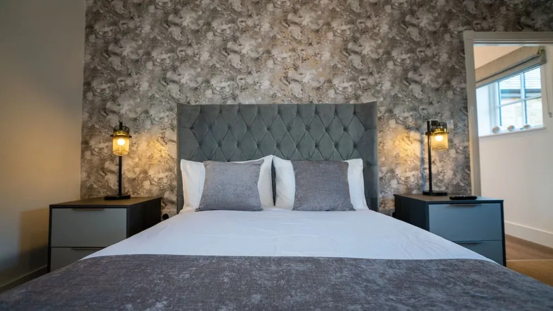 Northumberland Luxury Stays - The Shearling