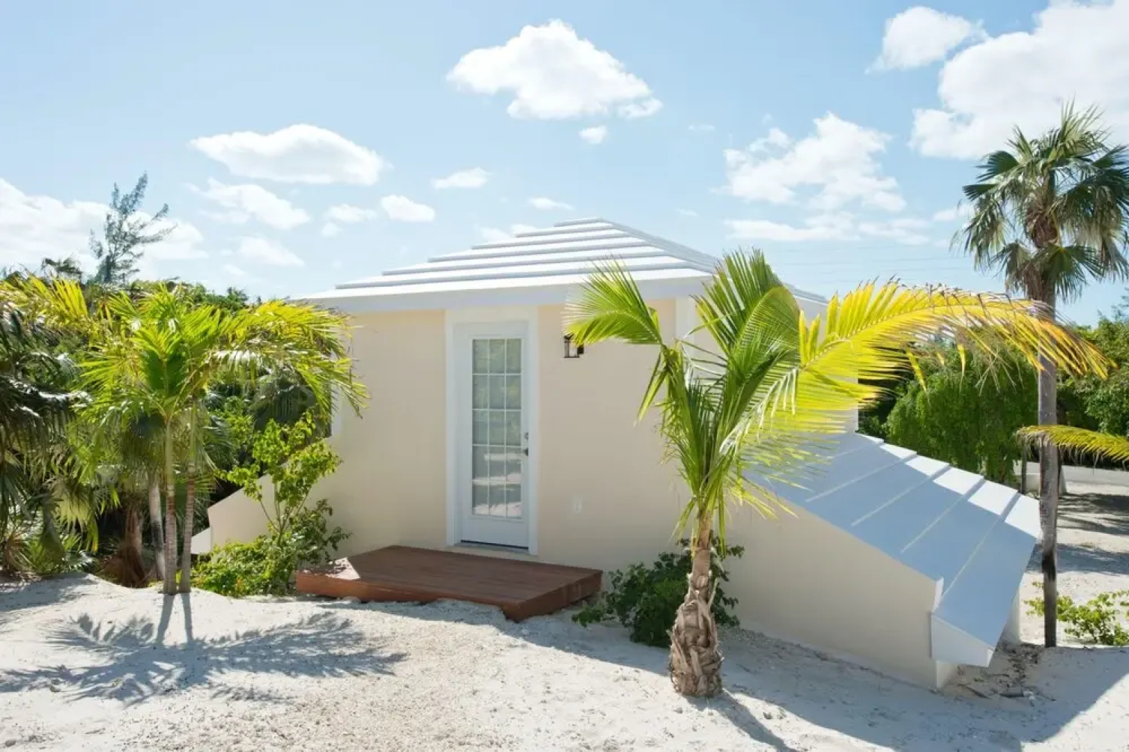 Sandy Hill Beach House by Eleuthera Vacation Rentals