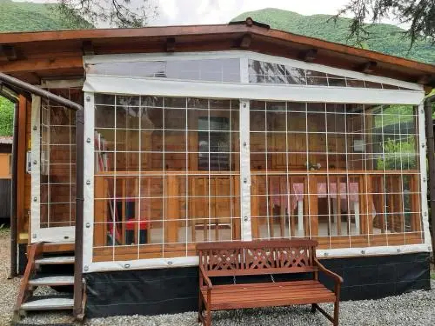 Chalet Lake Lugano, Vienna 18