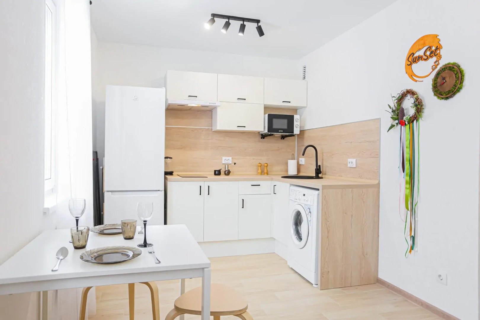 SunSet (СанСет) на улице Новокузнечихинская 2