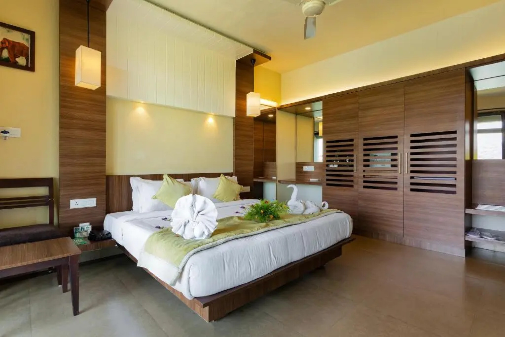 The Mountain Courtyard Thekady