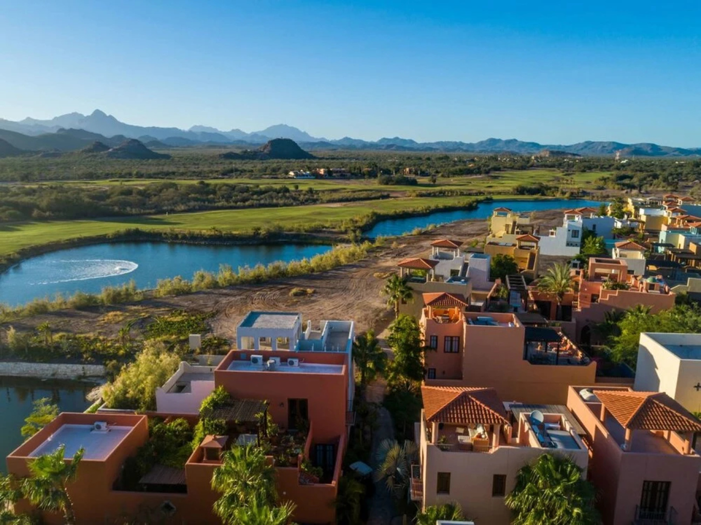 Casa Encantada 3 BR by Casago