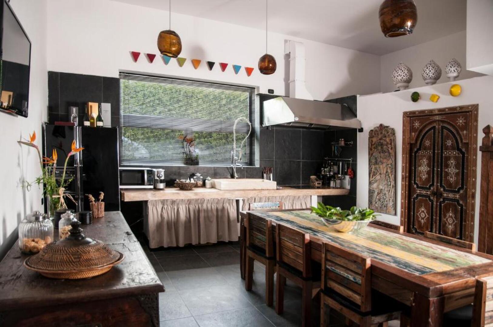 Sevenmaze Charming House