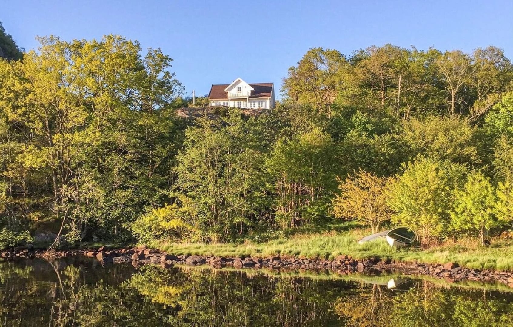 Beautiful Home in Farsund With 4 Bedrooms and Wifi