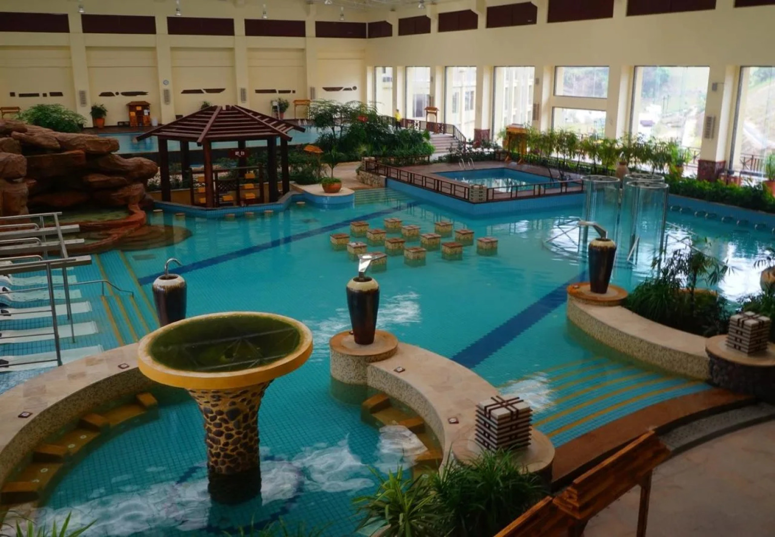 Jinglvlun Culture Tourist Town