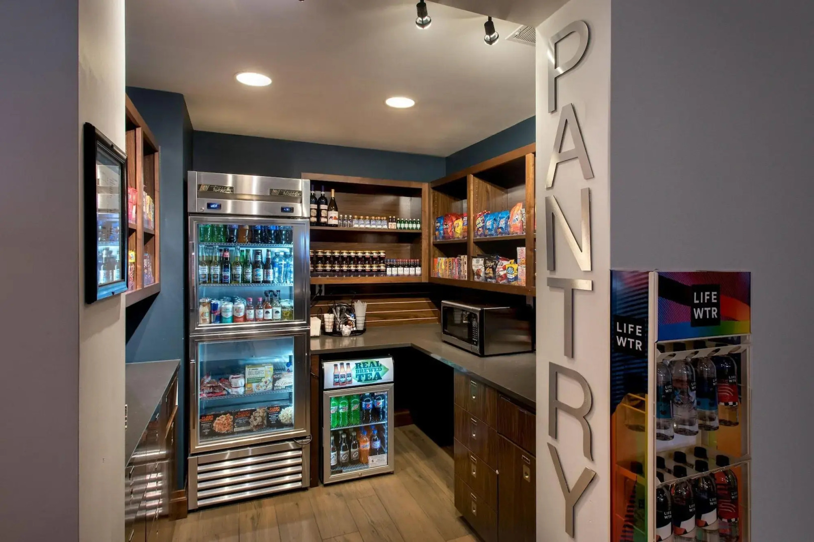 The Crossroads Hotel, Newburgh