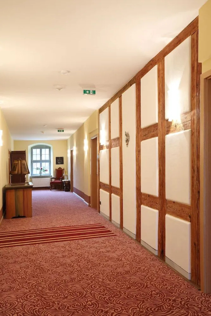 Hotel Garni Schloss Schonberg