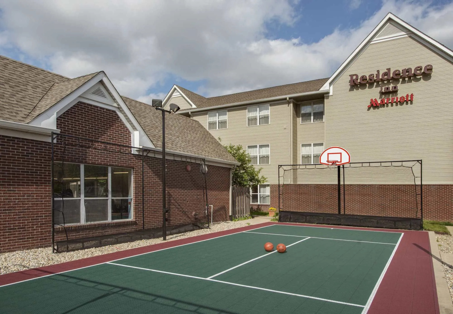 Residence Inn by Marriott Indianapolis Airport