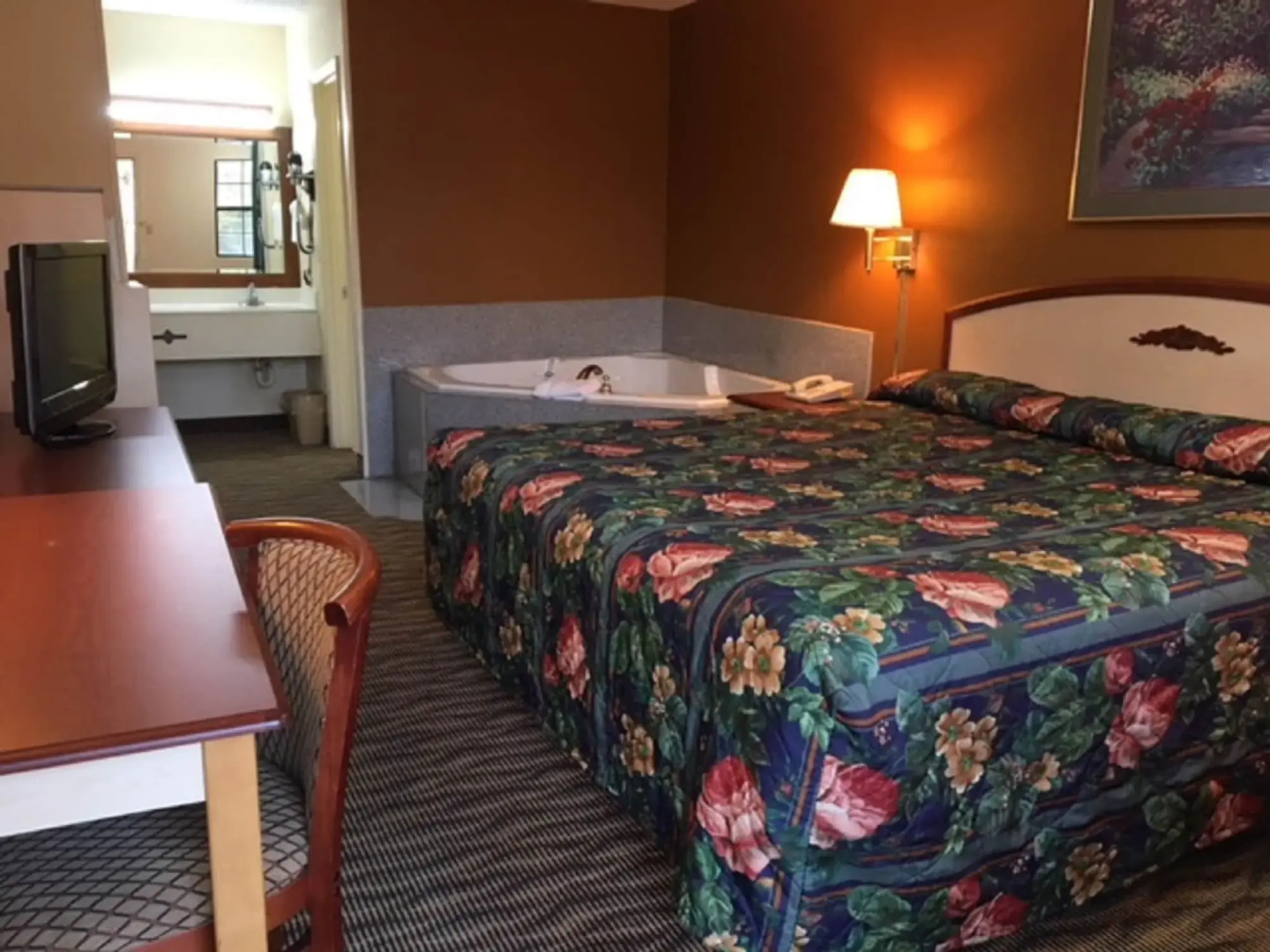 Suite Stay Talladega