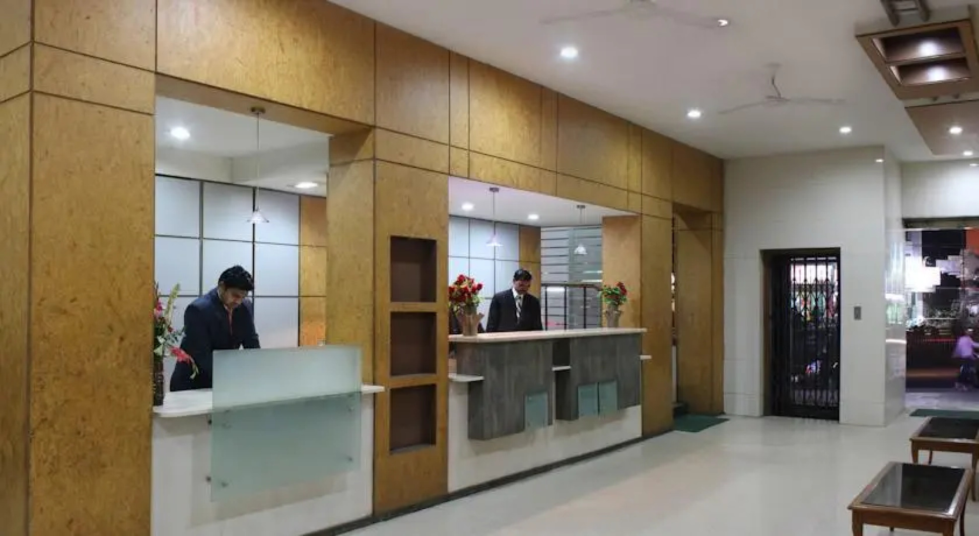 Hotel Kohinoor Plaza