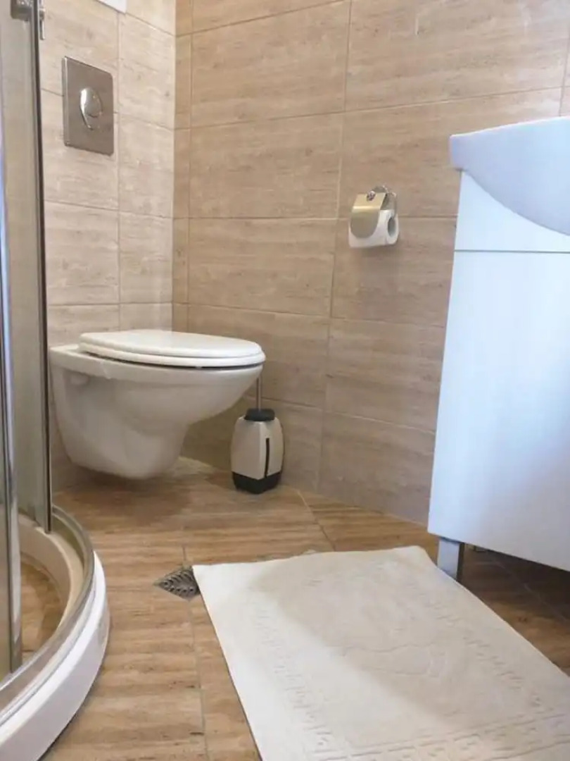 Super Central Luxury Apartments