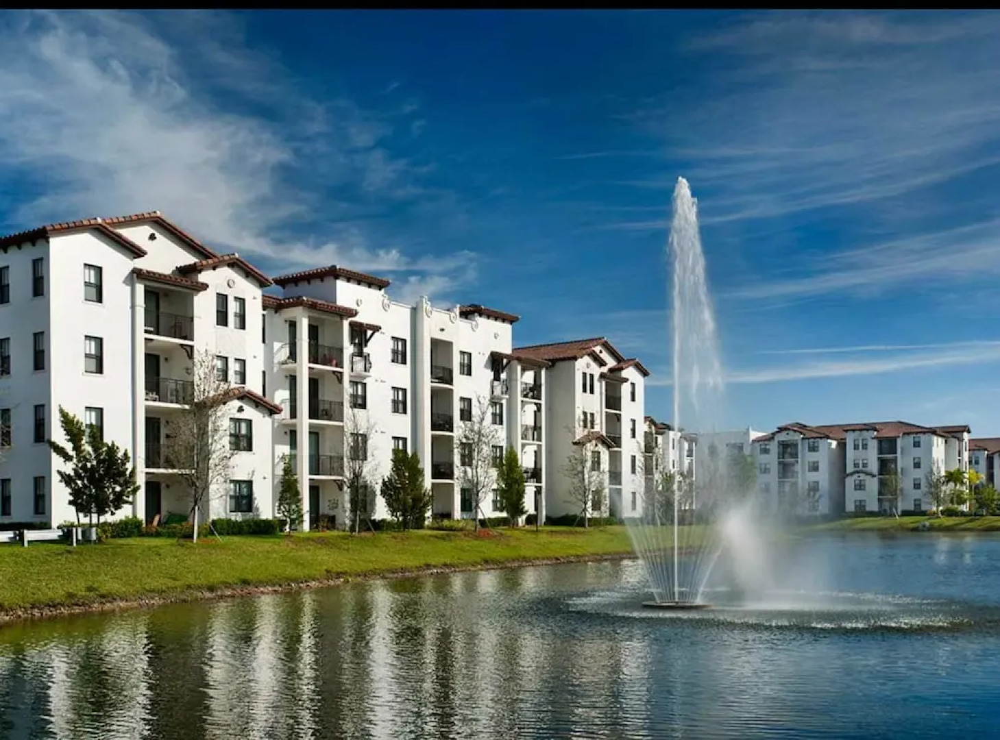 LYX Suites at Amli in Doral