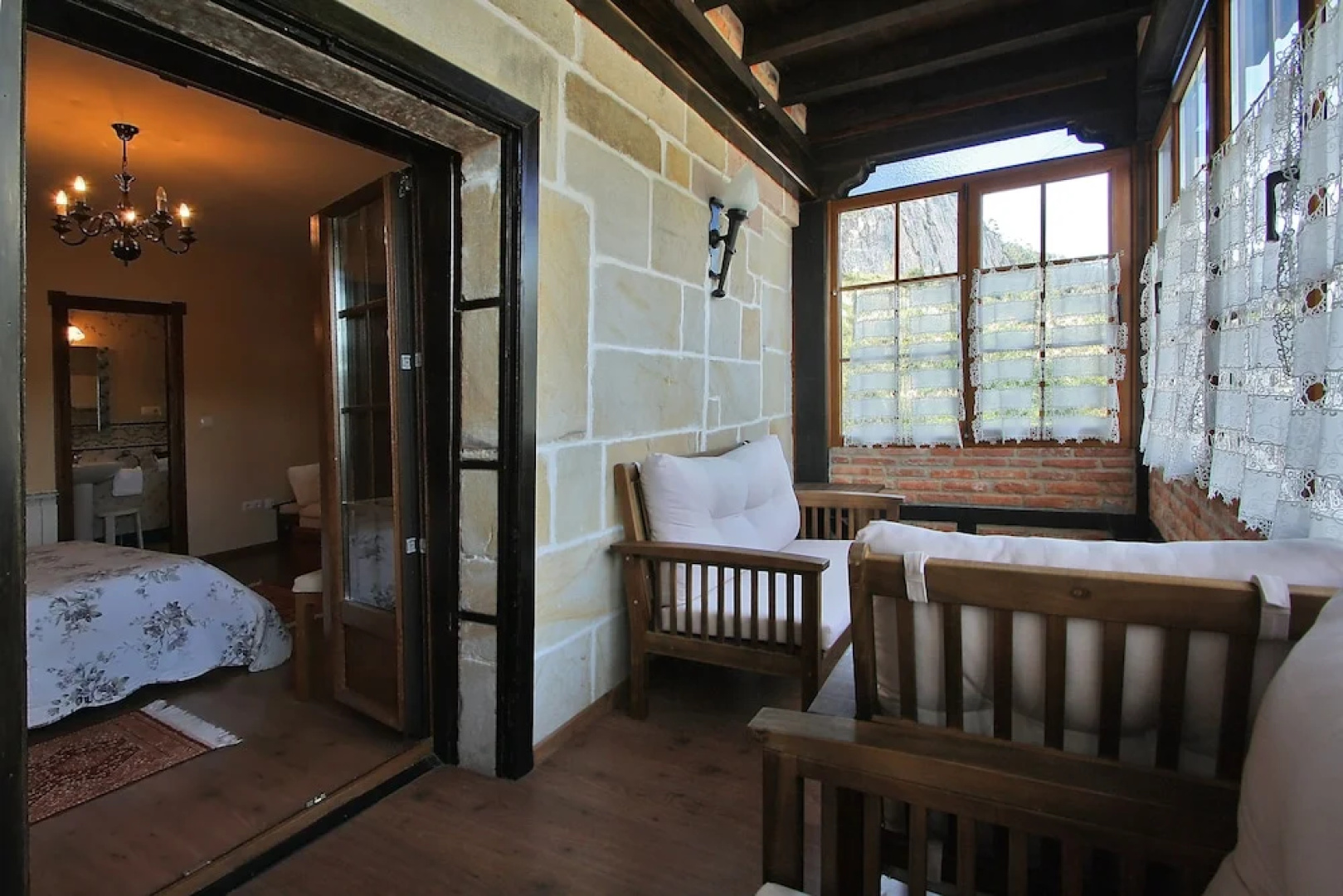 Posada Medieval el Manjon