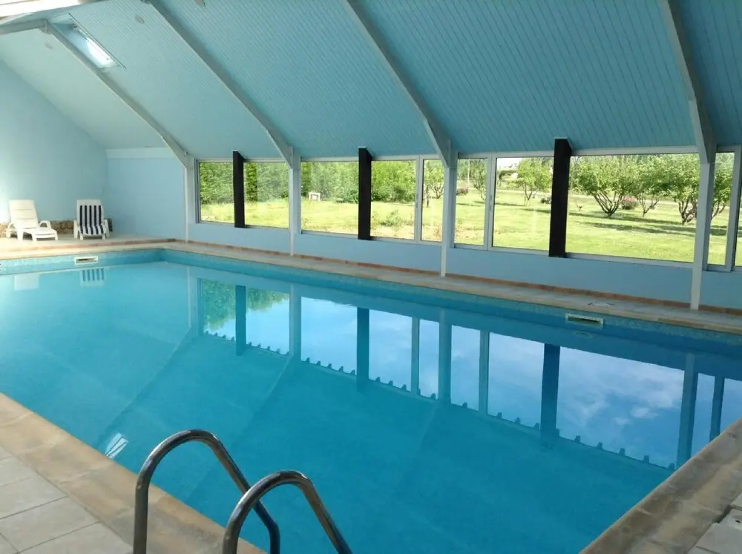 Hôtel Restaurant La Mangeoire – Relais Paris Bâle