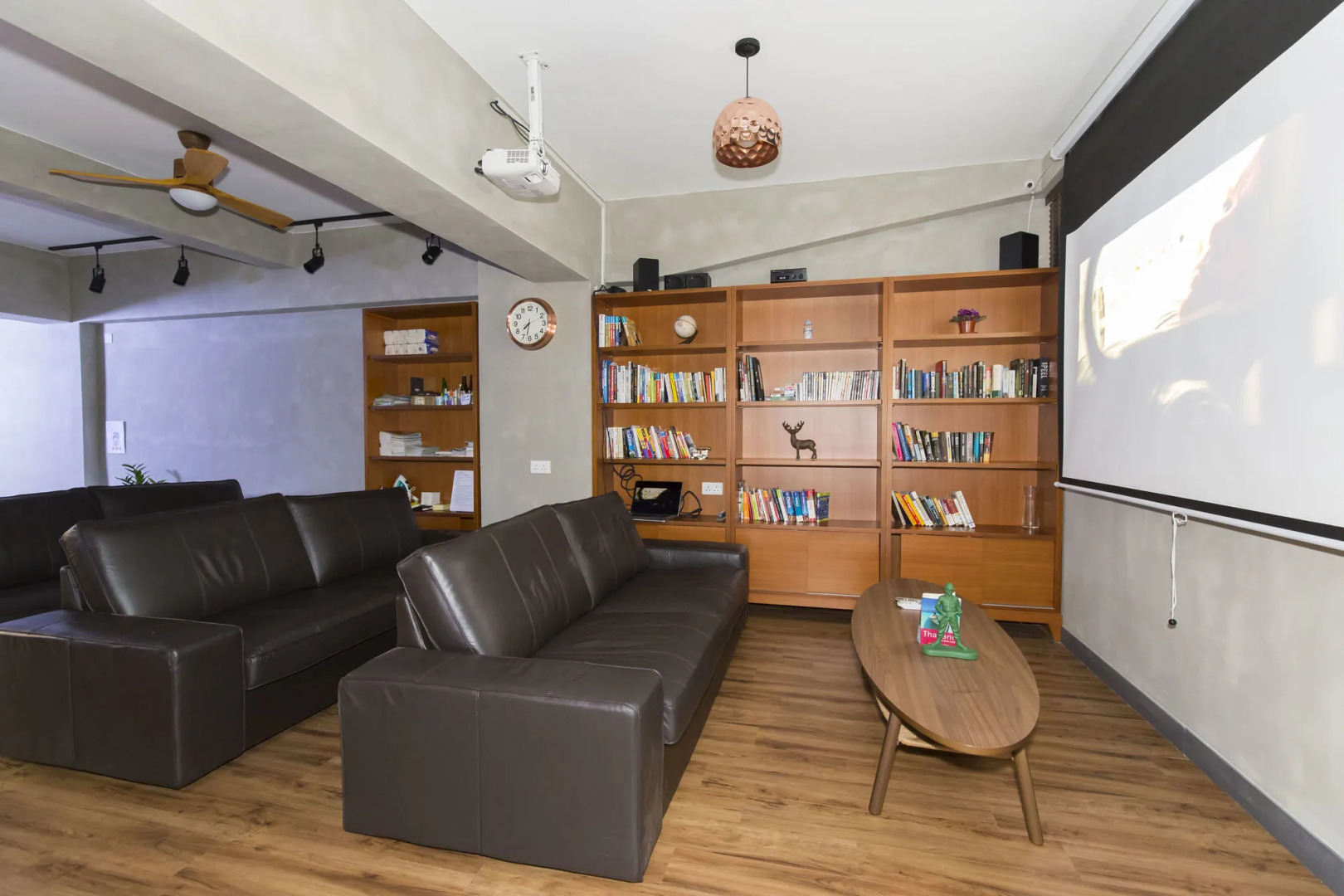 Check Inn HK - Hostel