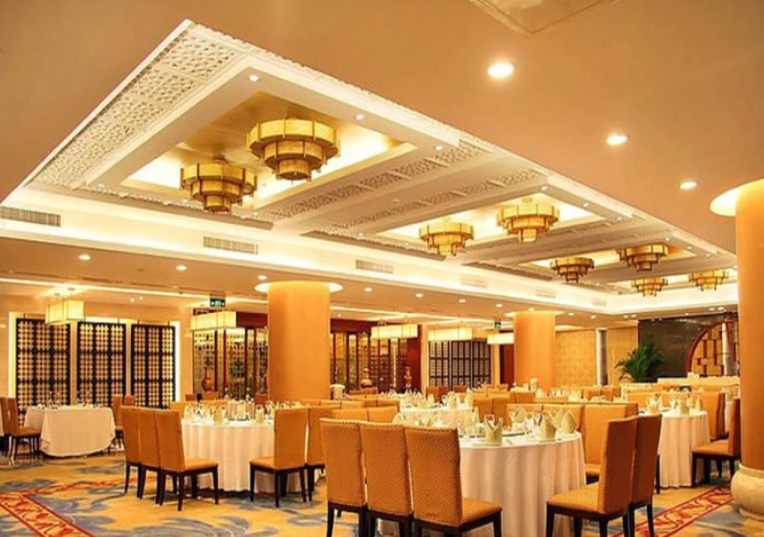 Howard Johnson Tech Center Plaza Hefei