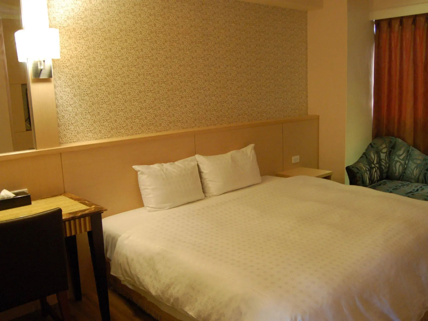 Hub Hotel Kaosiung Yisin Branch