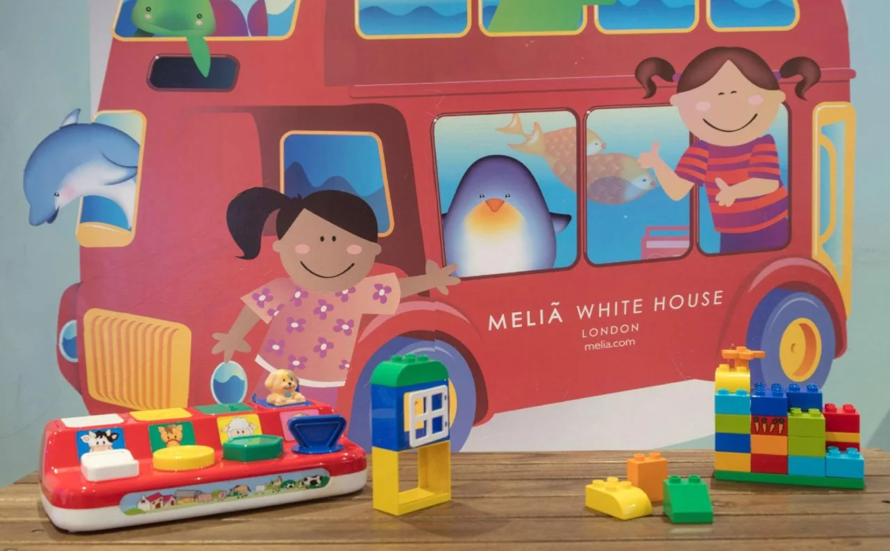 Melia White House Apartments