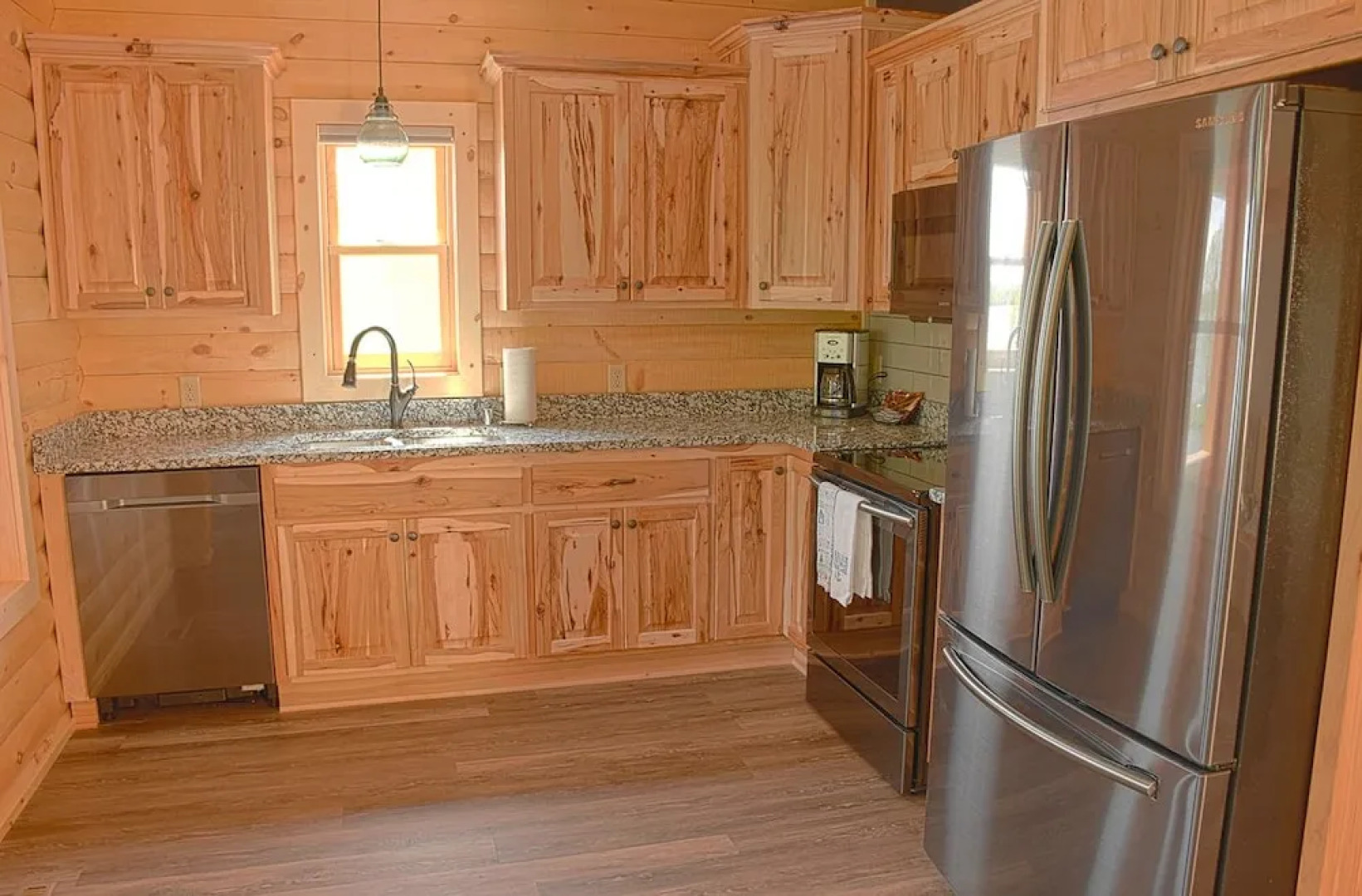 Trappers Landing Lodge