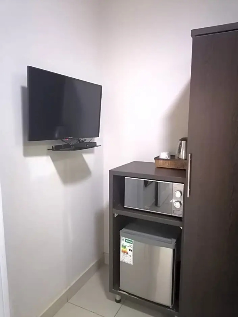 Bayside Hotel 14 Monty Naicker Street