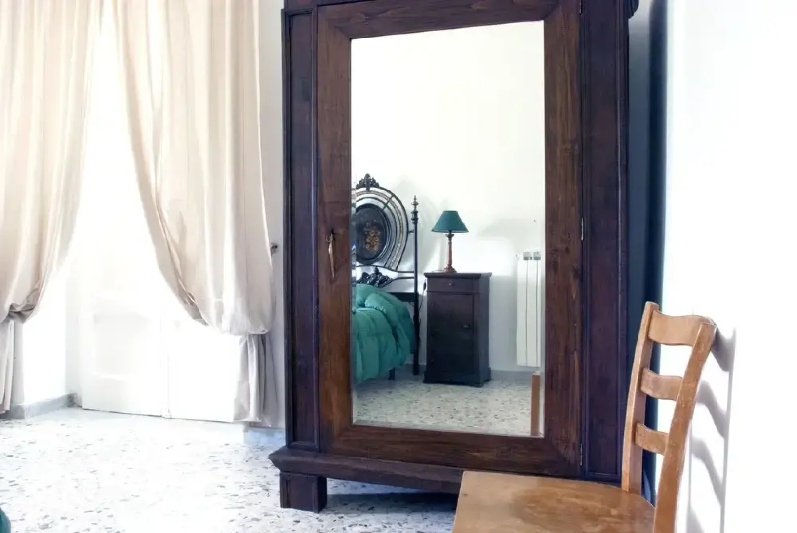Apartment With 3 Bedrooms in Ceraso, With Wonderful Mountain View, Enclosed Garden and Wifi Near the Beach