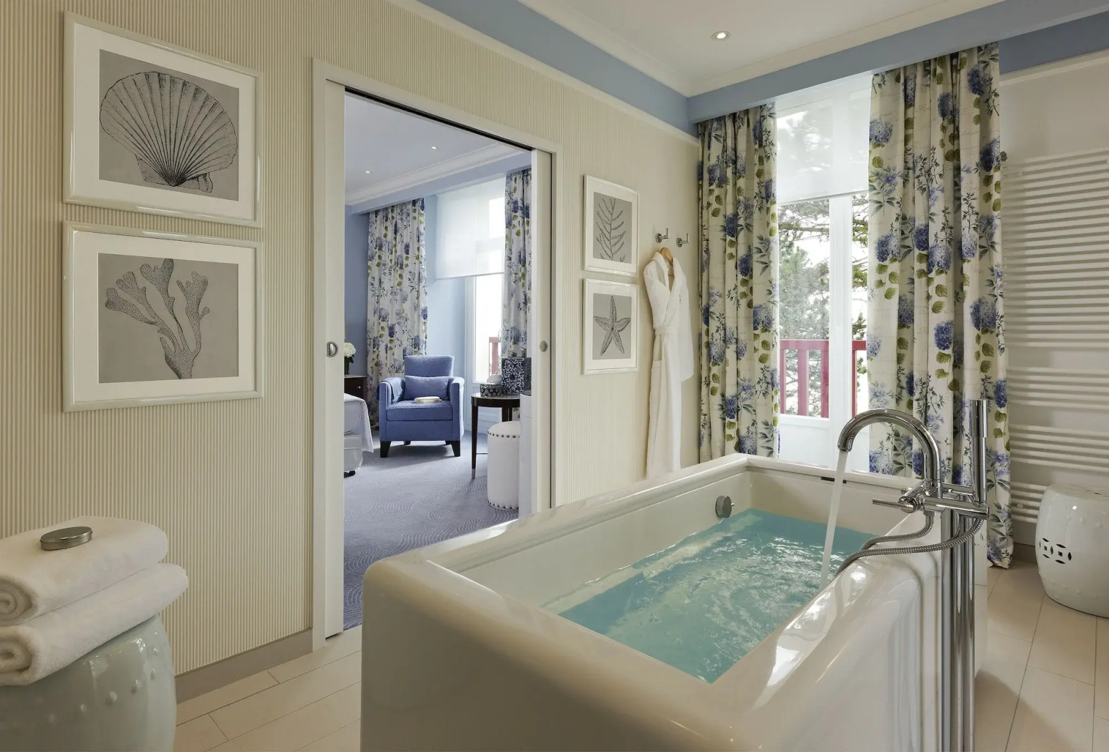 Hôtel Barrière l'Hermitage